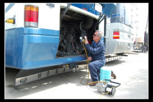Angeles job los repair transmission